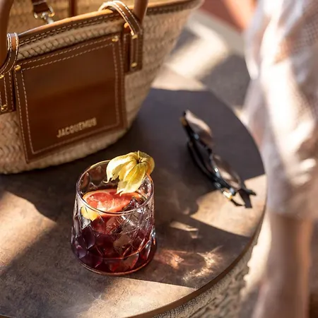 Hotel Priam, Affiliated By Melia