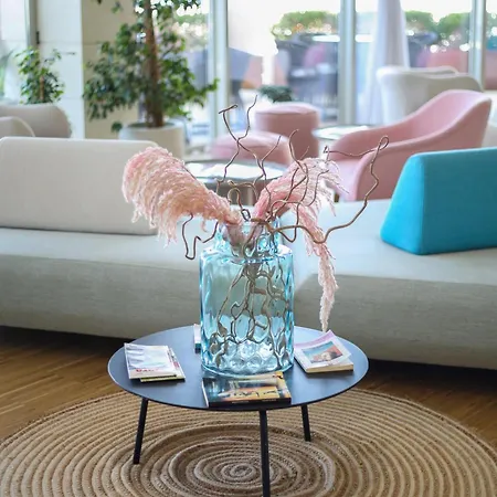 Priam, Affiliated By Melia 5* Vlorë