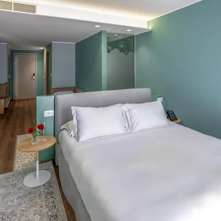 Priam, Affiliated By Melia 5* Vlorë