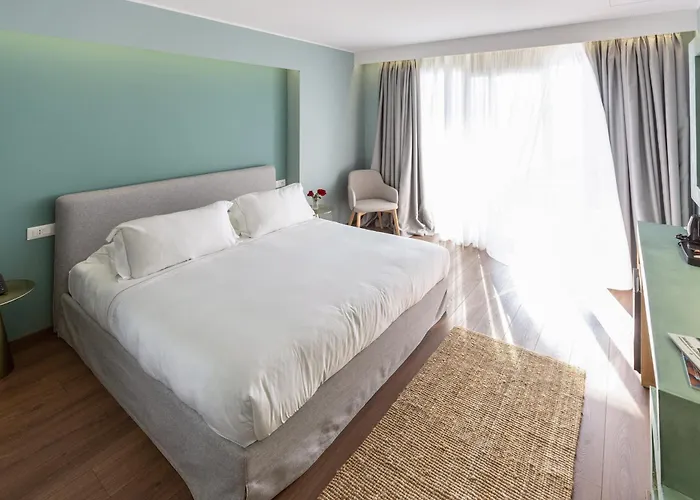 Priam Affiliated By Melia Hotel 5*