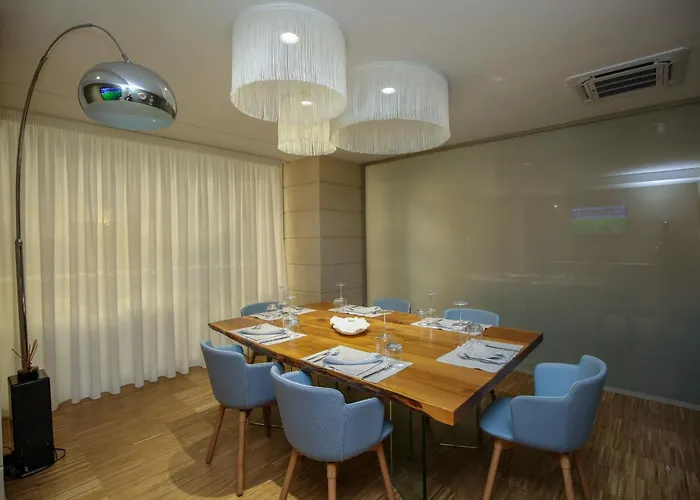 Hotel Priam Affiliated By Melia Vlore